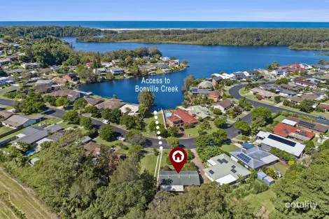 Property photo of 37 Bonville Waters Drive Sawtell NSW 2452