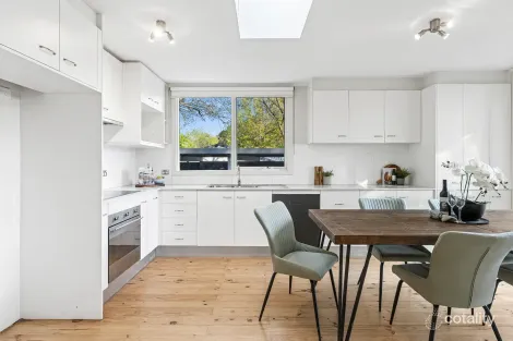 Property photo of 19 Kevin Street Evatt ACT 2617