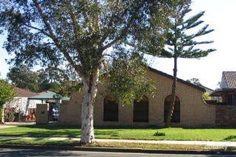 Property photo of 31 Broadmeadows Street St Johns Park NSW 2176