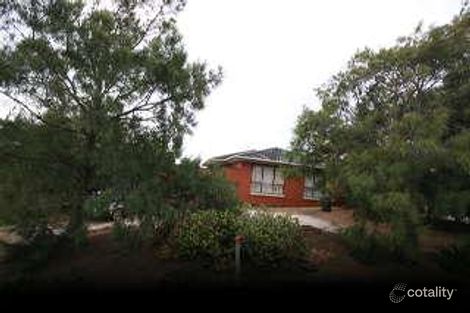 22 Minnipa Dr, Hallett Cove, SA 5158