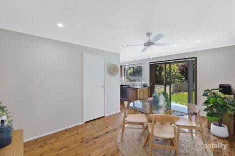 Property photo of 9 Elkhorn Close Wyoming NSW 2250