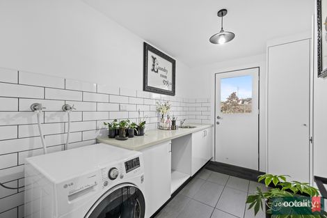 Property photo of 34 Southwell Avenue Newborough VIC 3825