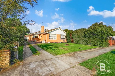Property photo of 207 Albert Street Sebastopol VIC 3356