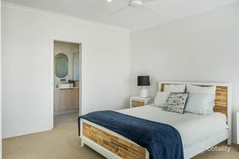 Property photo of 8 Blueberry Loop Byford WA 6122