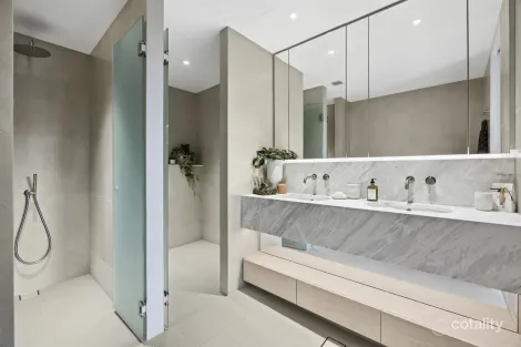 Property photo of 203/5 Rodborough Avenue Crows Nest NSW 2065