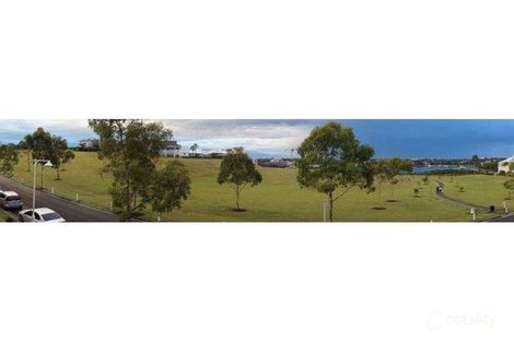 24/6 Admiralty Dr, Breakfast Point, NSW 2137