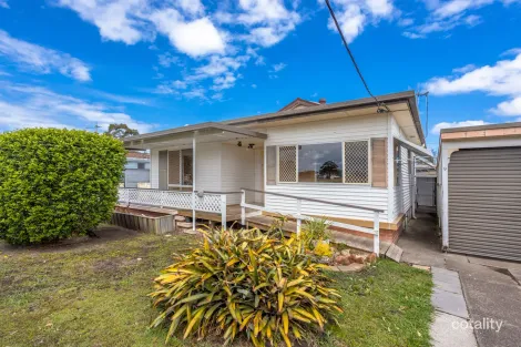 9 Stokes Cct, Taree, NSW 2430