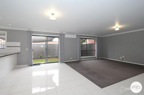 Property photo of 1/11 King George Way Mitchell Park VIC 3355
