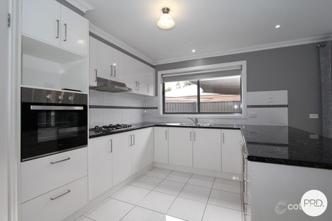 Property photo of 1/11 King George Way Mitchell Park VIC 3355