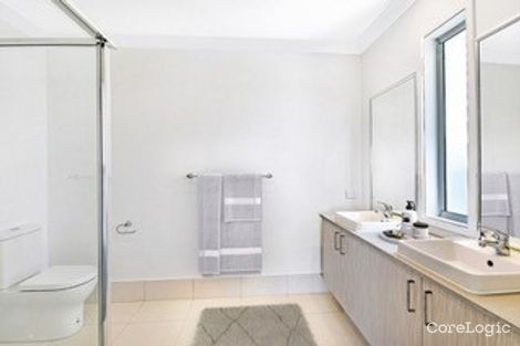 Property photo of 179 Quay Circuit Newport QLD 4020