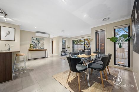 Property photo of 19 Brahman Walk Doreen VIC 3754