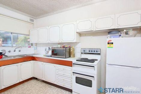 Property photo of 9/15-21 Manchester Street Merrylands NSW 2160