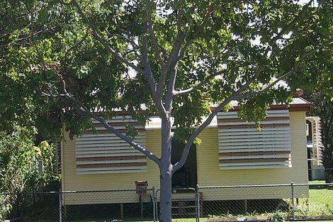 30 Tenth Ave, Railway Estate, QLD 4810