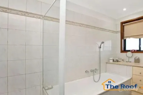 Property photo of 2 Clifford Close Mill Park VIC 3082