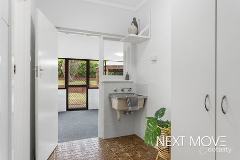 Property photo of 6 Woodhams Street Willagee WA 6156
