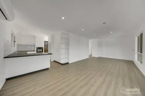 Property photo of 7 Beale Street West Gladstone QLD 4680