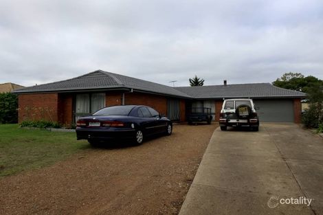 Property photo of 4 McMurray Crescent Hoppers Crossing VIC 3029