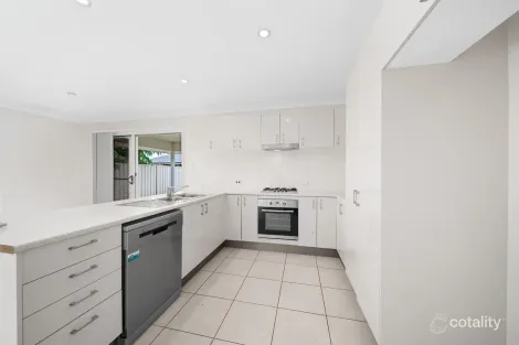 Property photo of 12 Amber Street Emerald QLD 4720