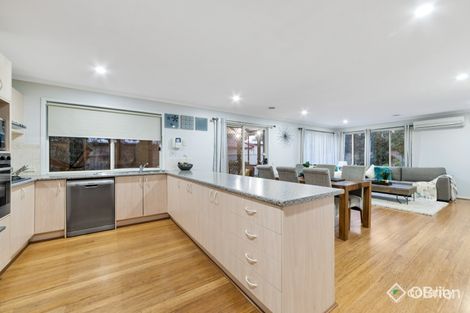 Property photo of 7 Hazelmere Avenue Cranbourne West VIC 3977