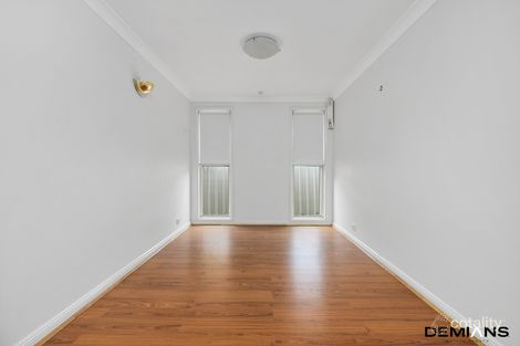 Property photo of 14 Niland Way Casula NSW 2170
