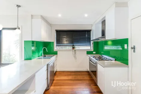 Property photo of 17 Neptune Avenue Newcomb VIC 3219