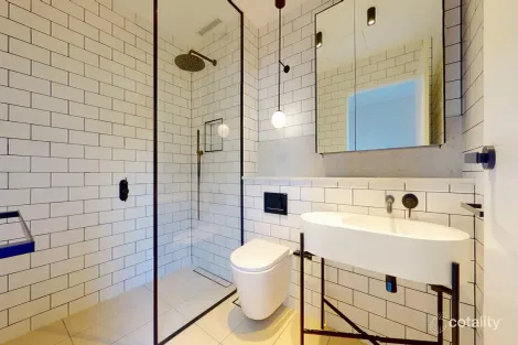 Property photo of 73 Ebley Street Bondi Junction NSW 2022