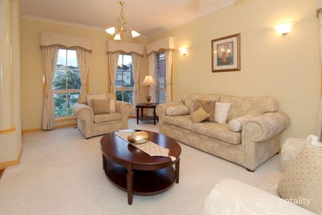 Property photo of 14 Avendon Boulevard Glen Waverley VIC 3150