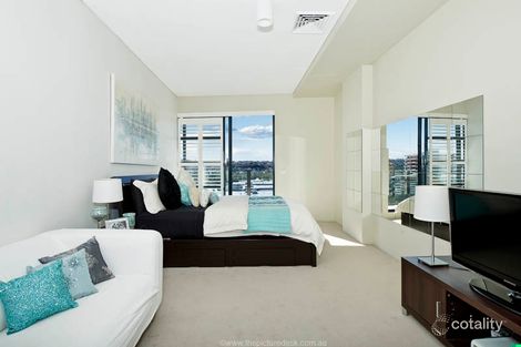 Property photo of 2093/5 Dee Why Parade Dee Why NSW 2099
