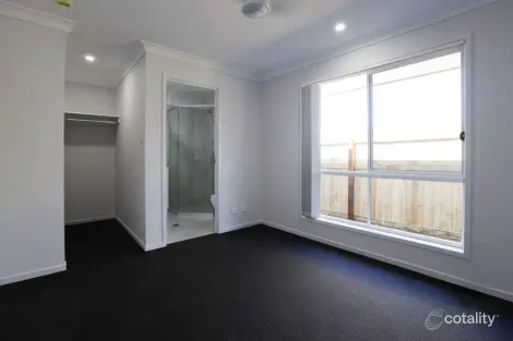 Property photo of 41 Wright Crescent Flinders View QLD 4305