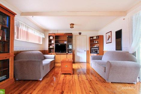 Property photo of 18 Normandie Place Unanderra NSW 2526