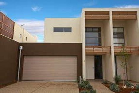 2/1-5 The Close, Caroline Springs, VIC 3023