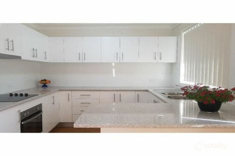 Property photo of 518 The Horsley Drive Fairfield NSW 2165