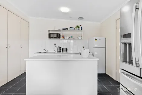 Property photo of 38 Bellchambers Crescent Banks ACT 2906