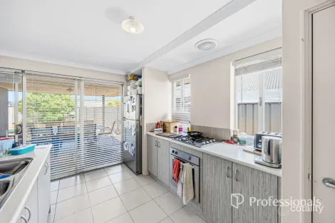 Property photo of 2B Solar Street Australind WA 6233