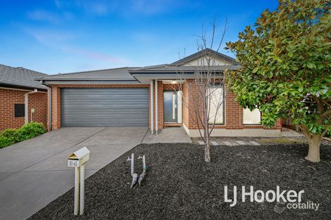 Property photo of 34 Hartland Drive Cranbourne North VIC 3977