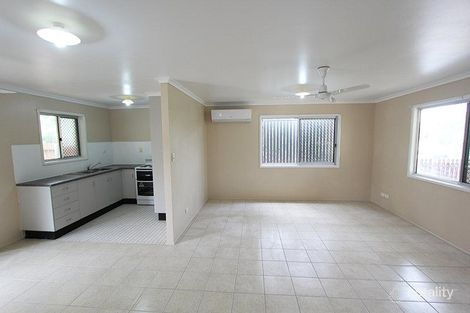 Property photo of 16 Bucas Court Mooroobool QLD 4870