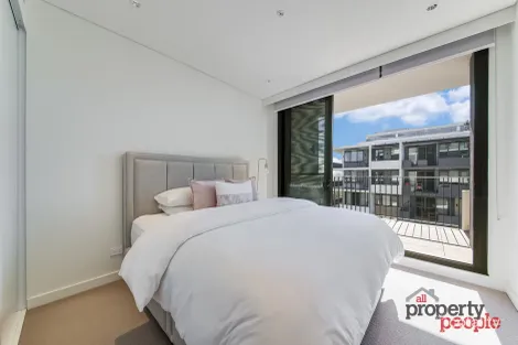 Property photo of 4/4 Fordham Way Oran Park NSW 2570