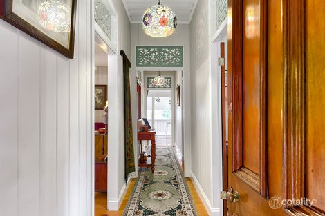 Property photo of 28 Cliff Street Sandgate QLD 4017