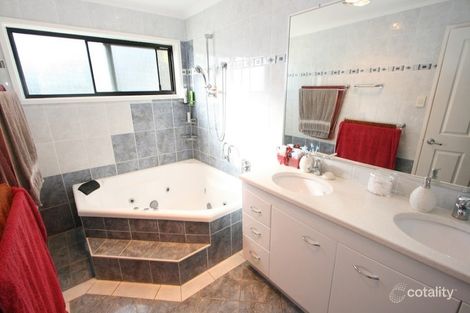 Property photo of 28 Shea Street Scarborough QLD 4020