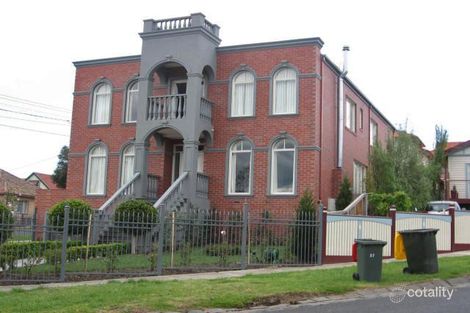 37 Park Cres, Aberfeldie, VIC 3040