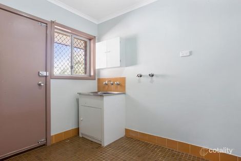 Property photo of 22 Stanbridge Way Millars Well WA 6714
