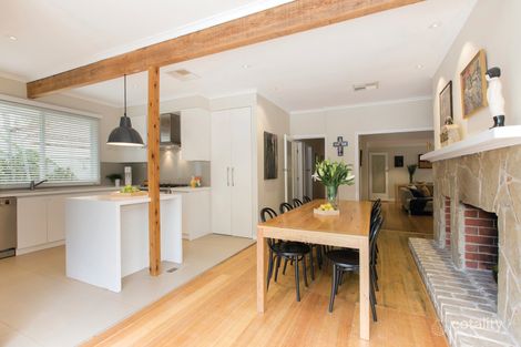 Property photo of 7 Grosvenor Road Glen Iris VIC 3146
