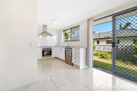 Property photo of 28 Wallace Street Southport QLD 4215