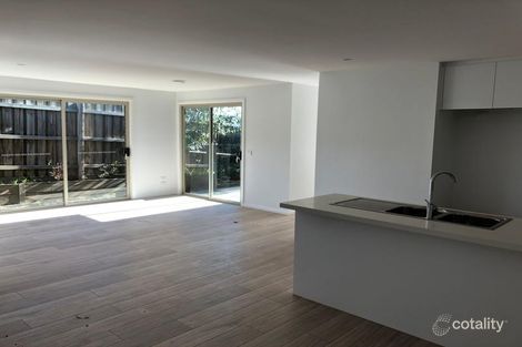 Property photo of 1/36 Central Road Hampton Park VIC 3976