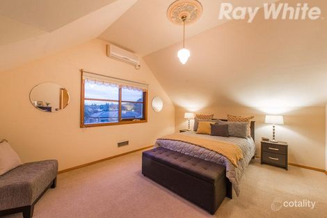 Property photo of 11 Forest Oak Drive Upper Ferntree Gully VIC 3156