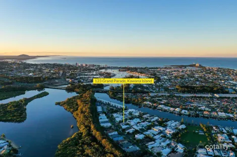 123 Grand Pde, Parrearra, QLD 4575