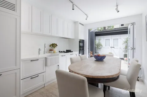 Property photo of 53 Caroline Street Redfern NSW 2016