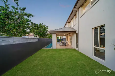 Property photo of 123 Grand Parade Parrearra QLD 4575