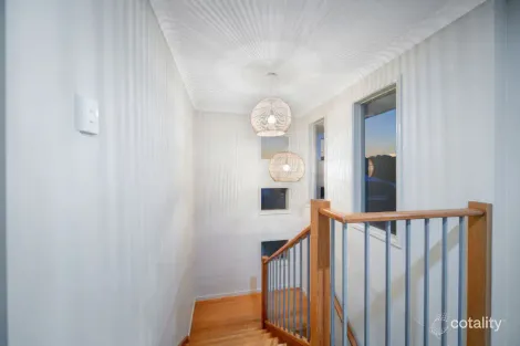 Property photo of 123 Grand Parade Parrearra QLD 4575