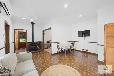 Property photo of 56 Moore Street Erica VIC 3825